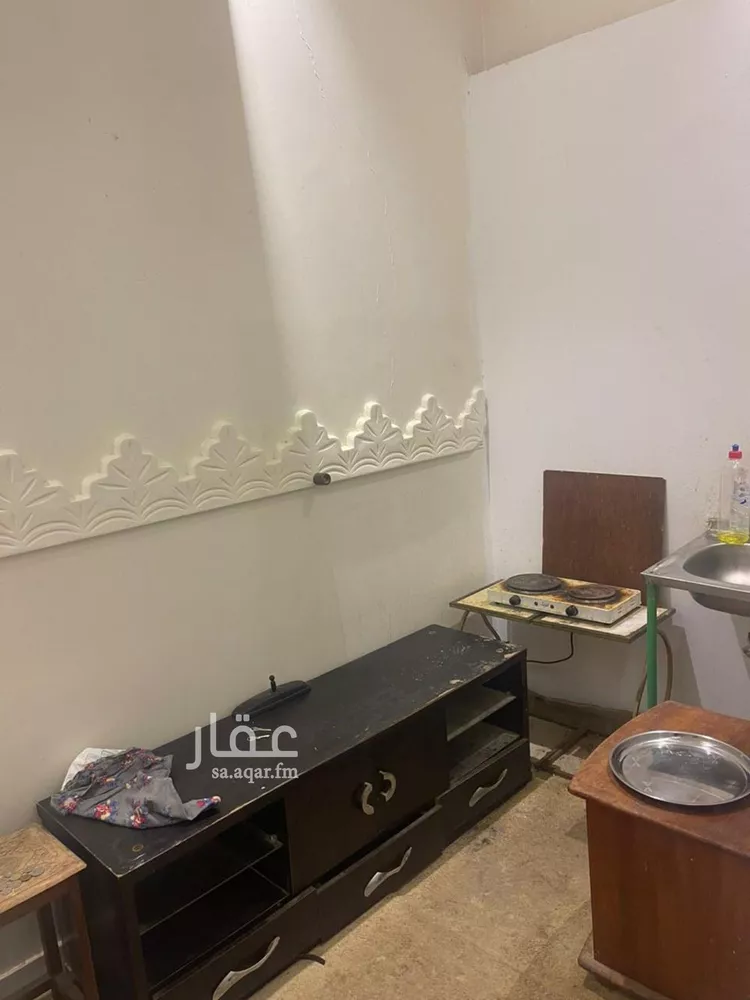 غرفة للإيجار في شارع أبي الفضل عبدالمؤمن, حي المهدية, مدينة الرياض, منطقة الرياض