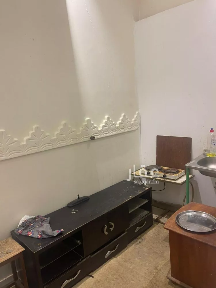 غرفة للإيجار في شارع أبي الفضل عبدالمؤمن, حي المهدية, مدينة الرياض, منطقة الرياض
