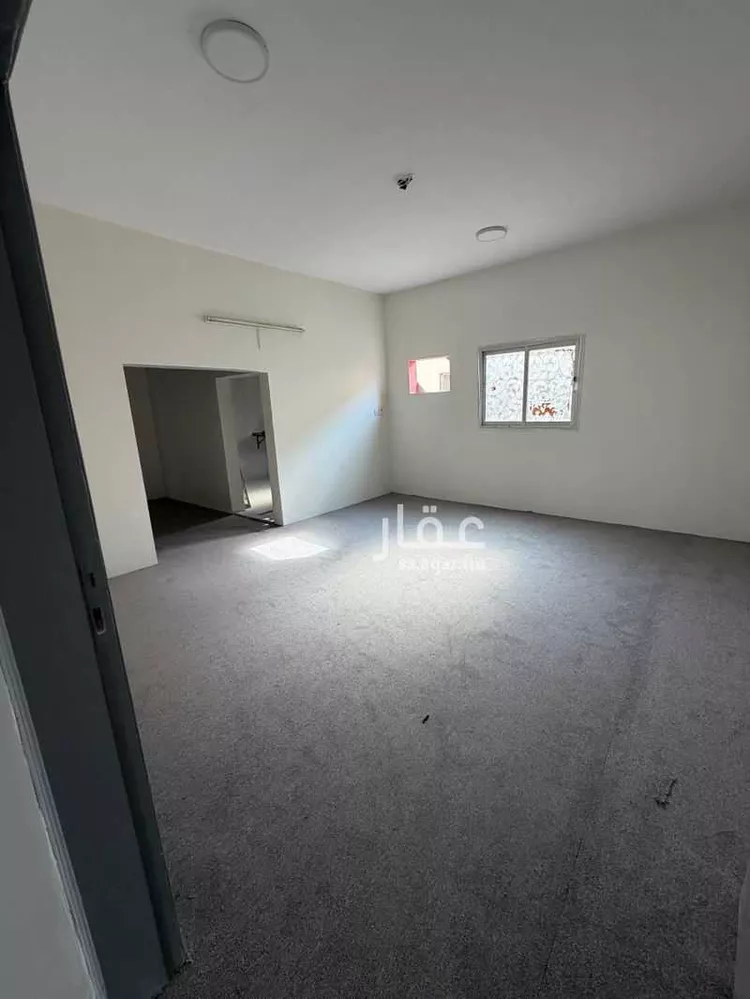 Floor for Rent in Riyadh Tuwaiq صورة 4