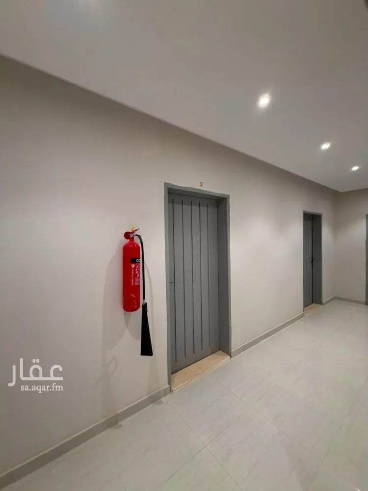 عمارة للإيجار في شارع السيل الكبير, حي المهدية, مدينة الرياض, منطقة الرياض 8