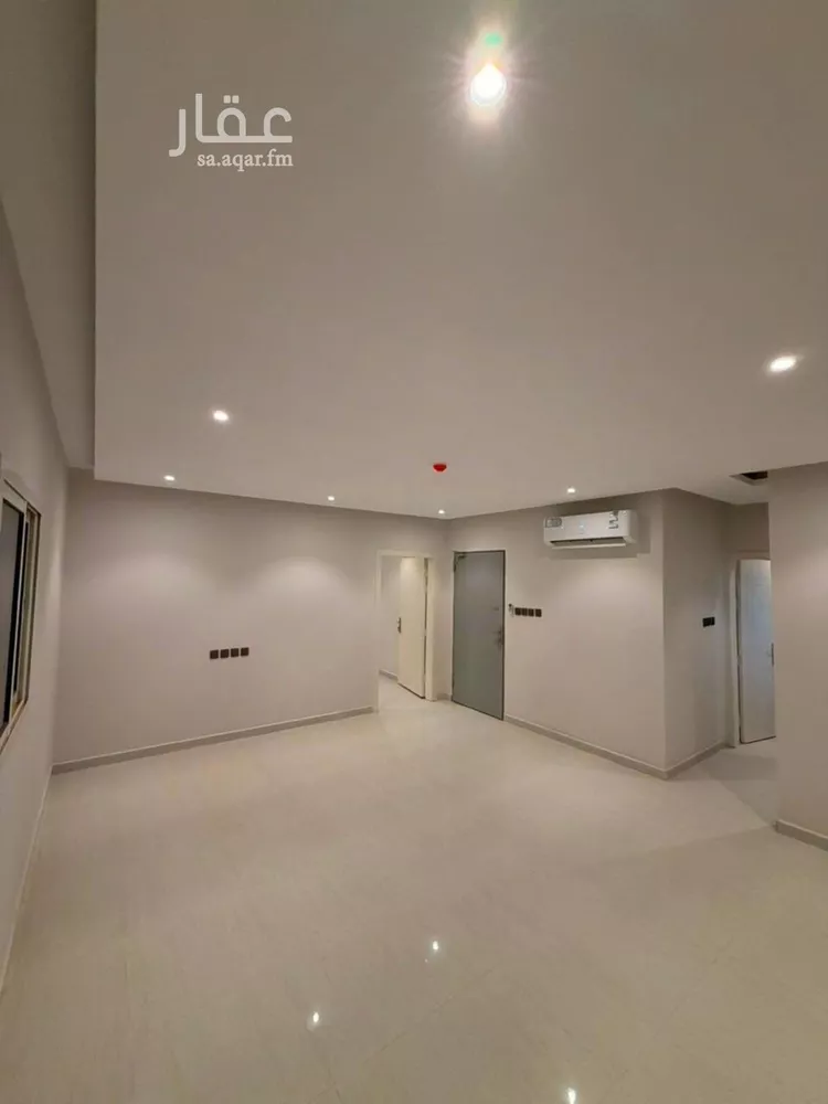 عمارة للإيجار في شارع السيل الكبير, حي المهدية, مدينة الرياض, منطقة الرياض 12