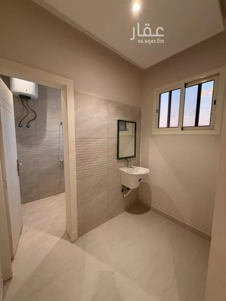 عمارة للإيجار في شارع السيل الكبير, حي المهدية, مدينة الرياض, منطقة الرياض 13