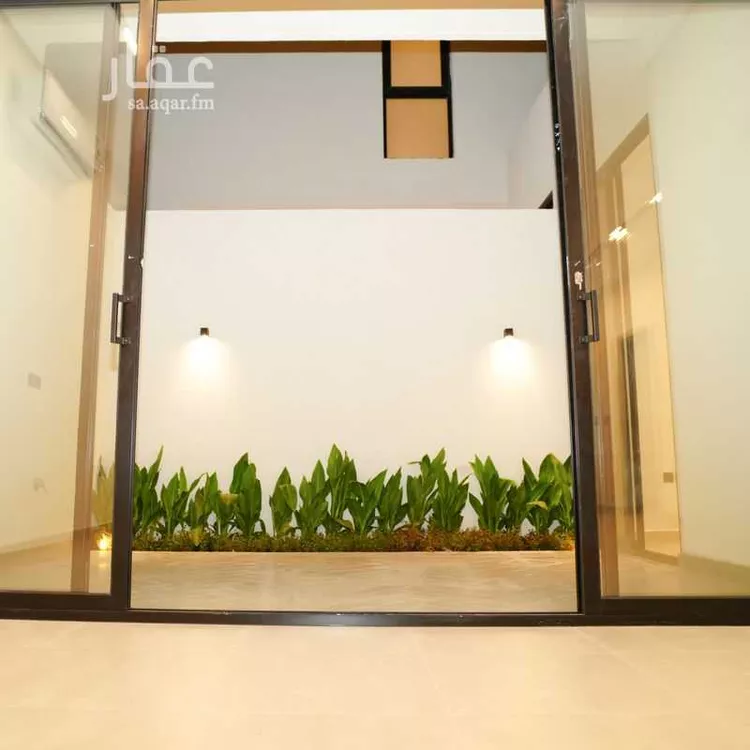 Floor for Sale in Riyadh Al Arid 12
