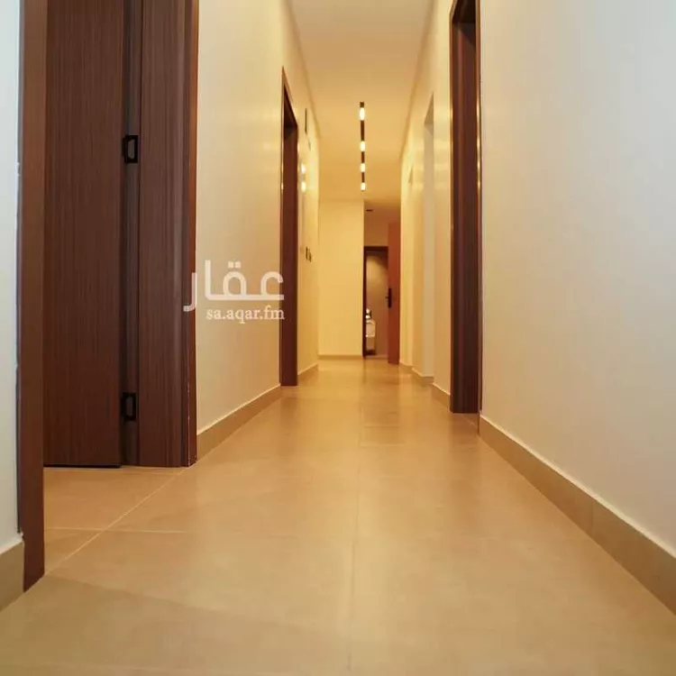 Floor for Sale in Riyadh Al Arid 15
