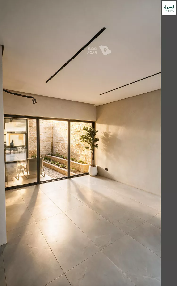 Floor for Sale in Riyadh As Safaa 5