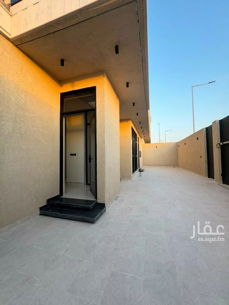 فيلا للبيع في شارع عيد بن محمد الأنصاري, حي الفاروق, مدينة الرياض, منطقة الرياض صورة 3