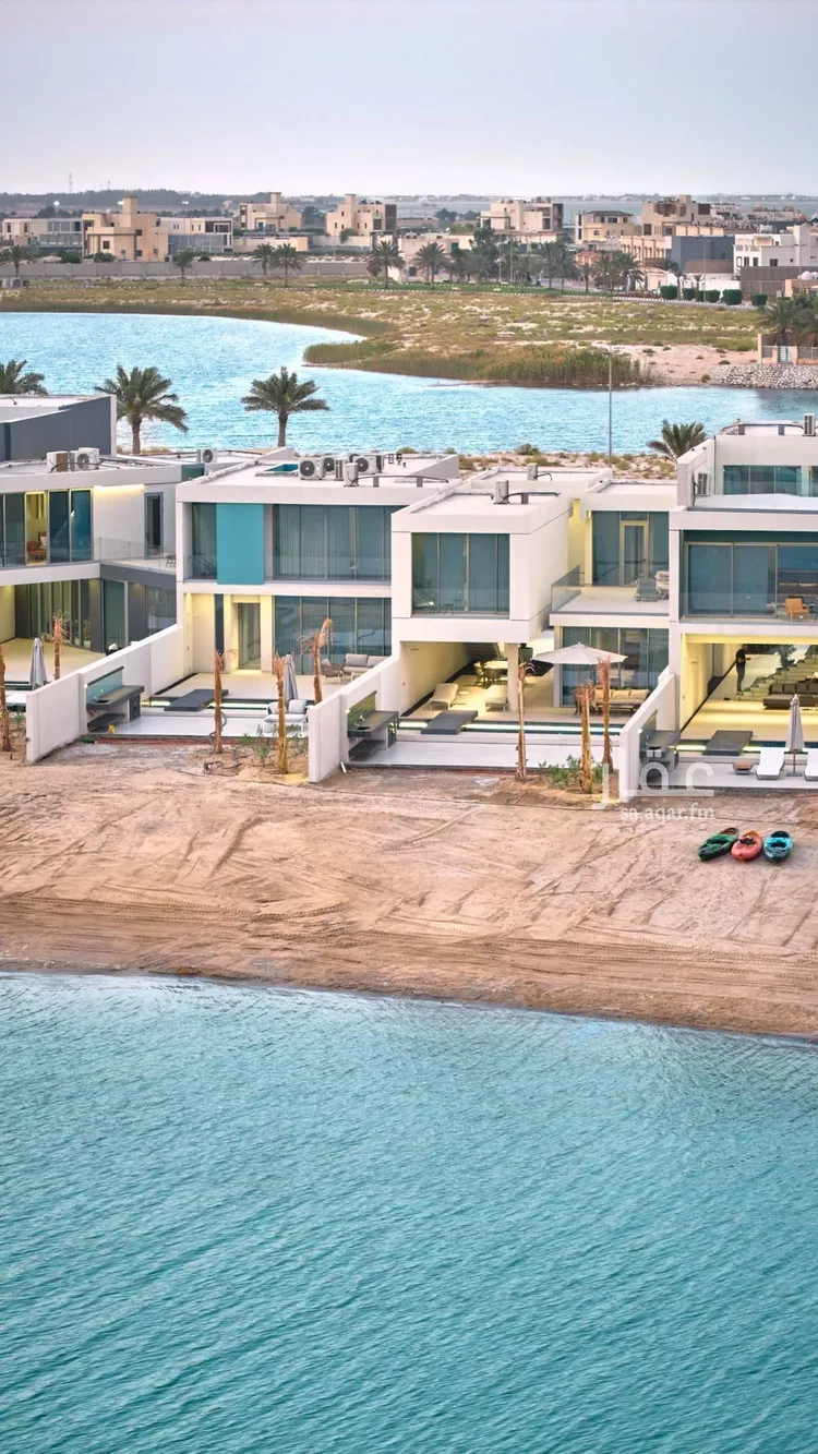 استراحة للبيع في شارع الدمام 1054, حي شاطئ نصف القمر, مدينة الدمام, المنطقة الشرقية صورة 2