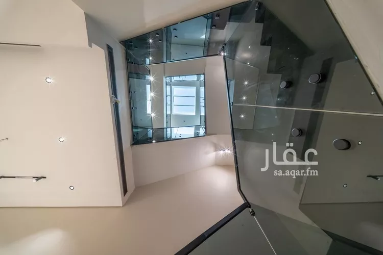 فيلا للبيع في شارع عيد بن محمد الأنصاري, حي الفاروق, مدينة الرياض, منطقة الرياض صورة 4