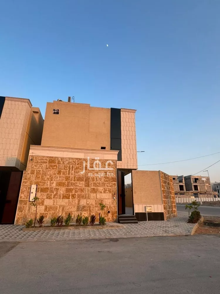 فيلا للبيع في شارع عيد بن محمد الأنصاري, حي الفاروق, مدينة الرياض, منطقة الرياض 12