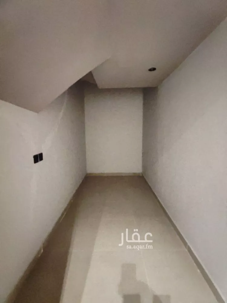 Villa for Sale in Riyadh Al Mahdiyah صورة 5