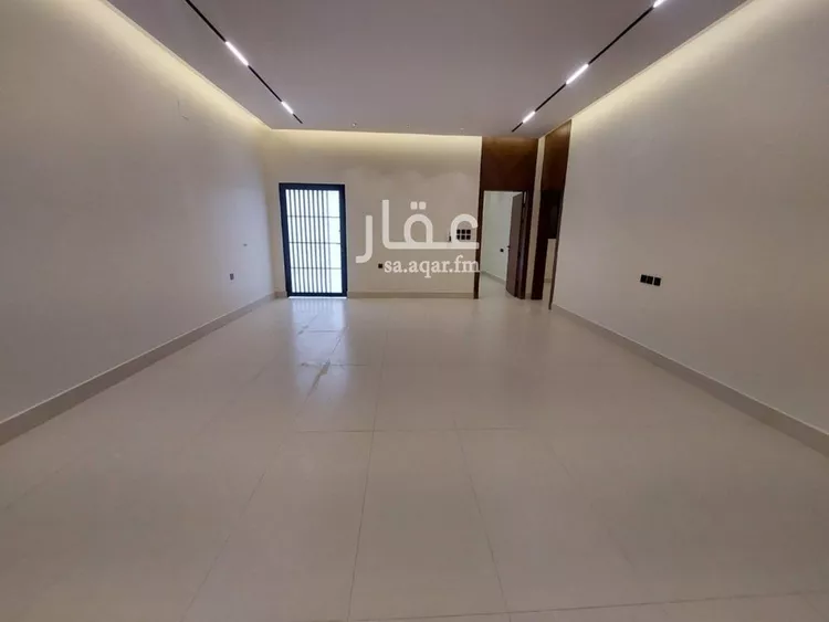 دور للبيع في شارع زياد الباهلي, حي العوالي, مدينة الرياض, منطقة الرياض صورة 4