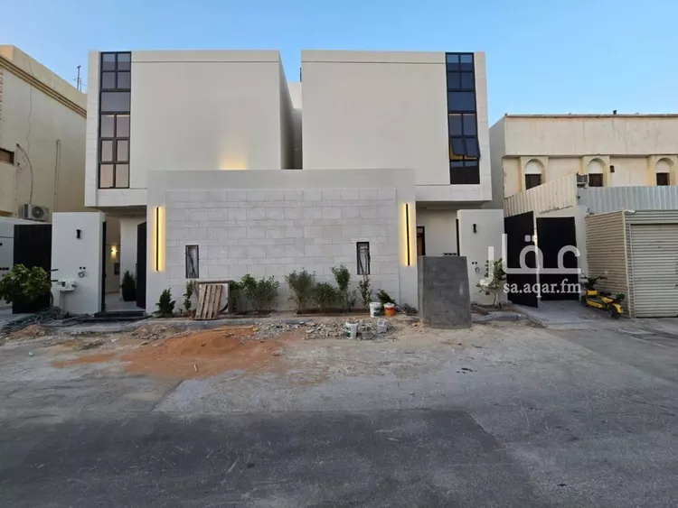 Villa for Sale in Riyadh Al Uraija Al Gharbiyah