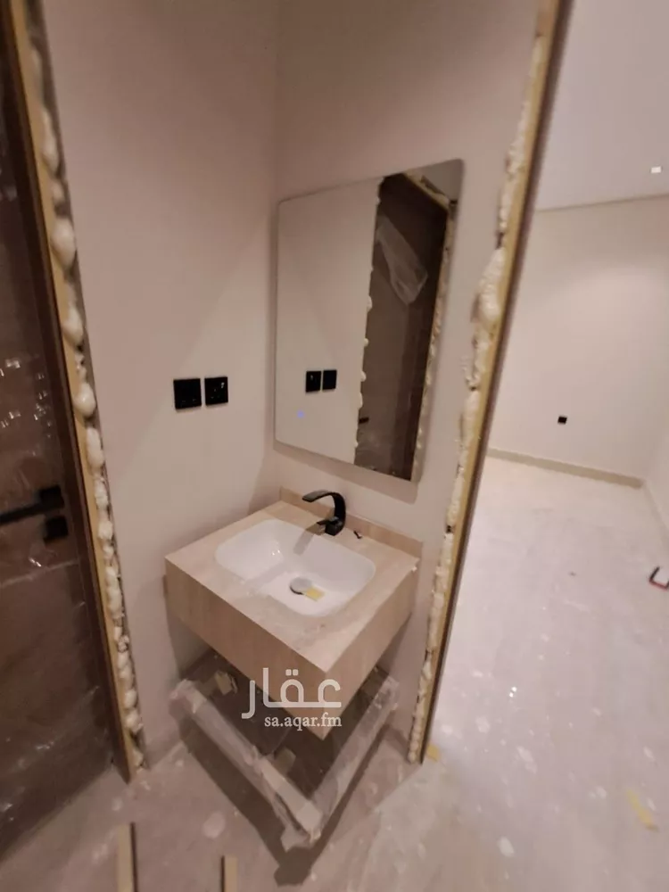 فيلا للبيع في شارع الحسيبي, حي العريجاء الغربي, مدينة الرياض, منطقة الرياض صورة 4
