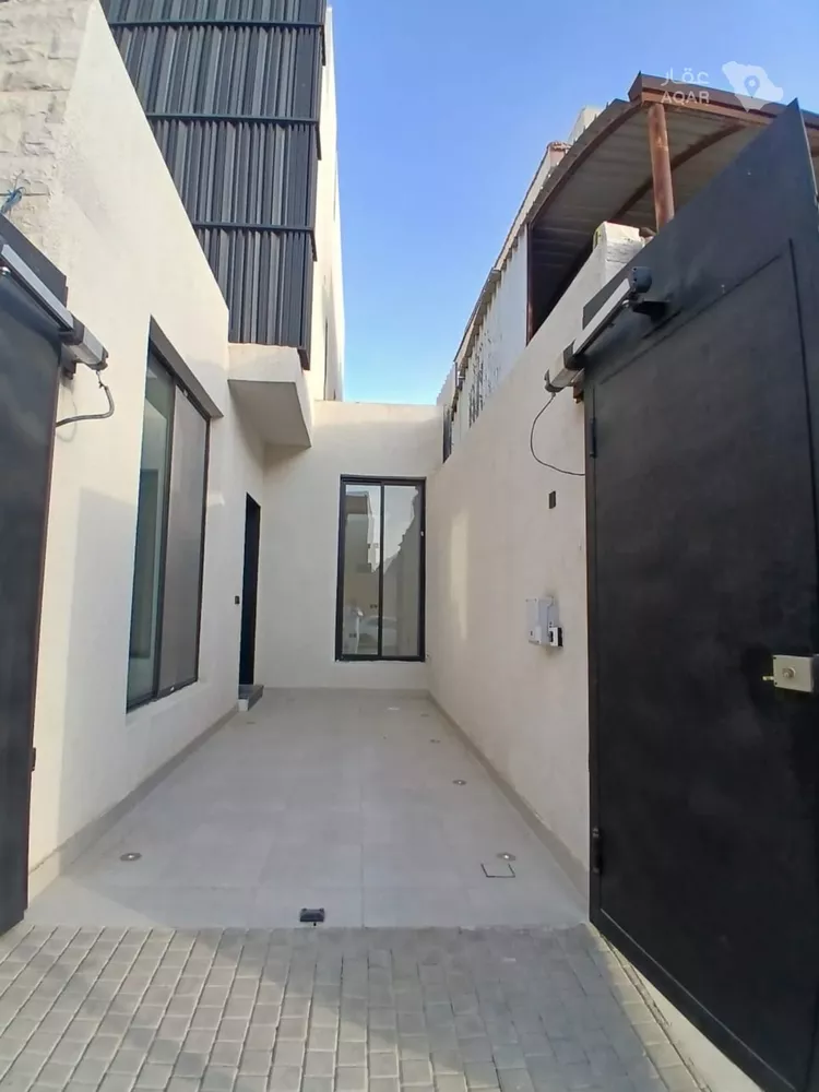 دور للبيع في شارع الرحال بن عزرة, حي السويدي, مدينة الرياض, منطقة الرياض صورة 5