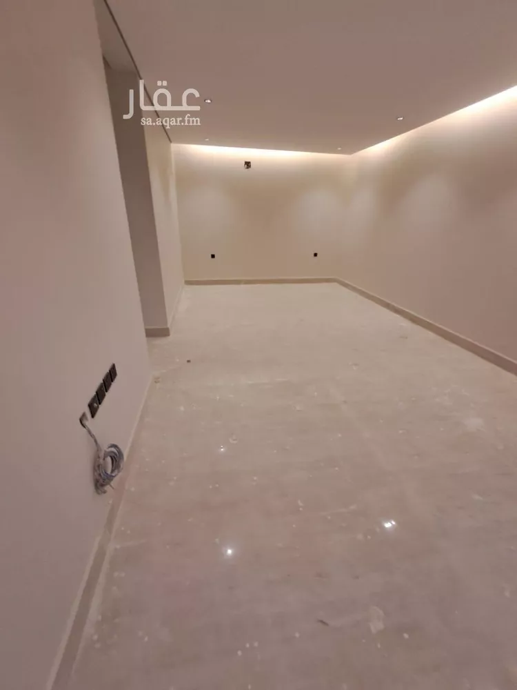 فيلا للبيع في شارع الحسيبي, حي العريجاء الغربي, مدينة الرياض, منطقة الرياض صورة 5