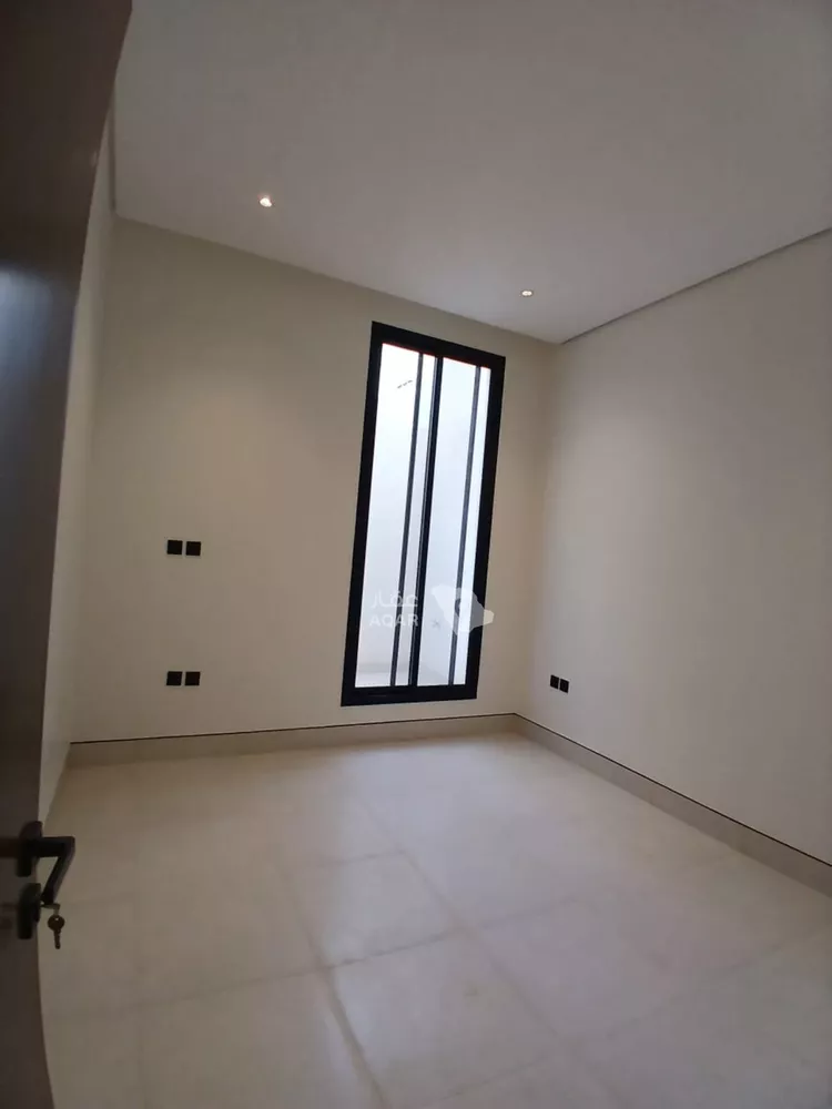 دور للبيع في شارع الرحال بن عزرة, حي السويدي, مدينة الرياض, منطقة الرياض 14