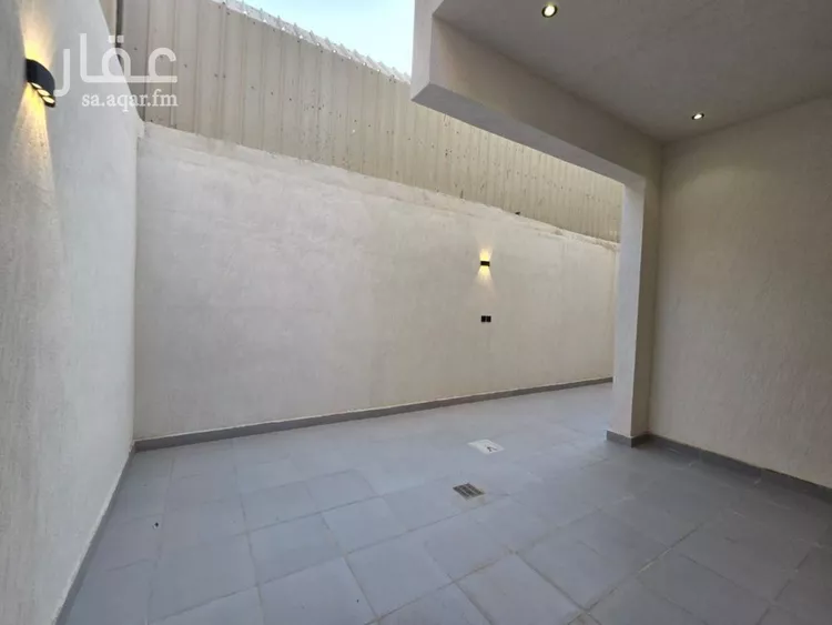 Villa for Sale in Riyadh Shubra 17