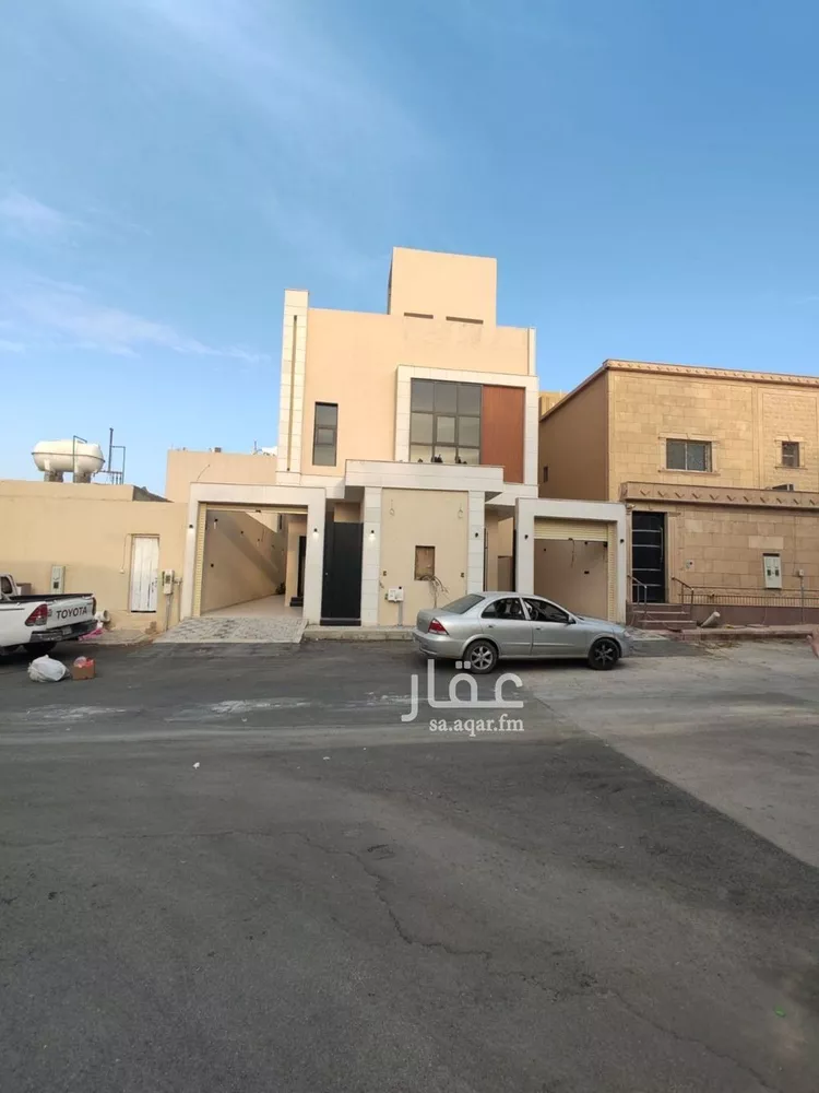 دور للبيع في شارع المغار, حي الحزم, مدينة الرياض, منطقة الرياض صورة 3