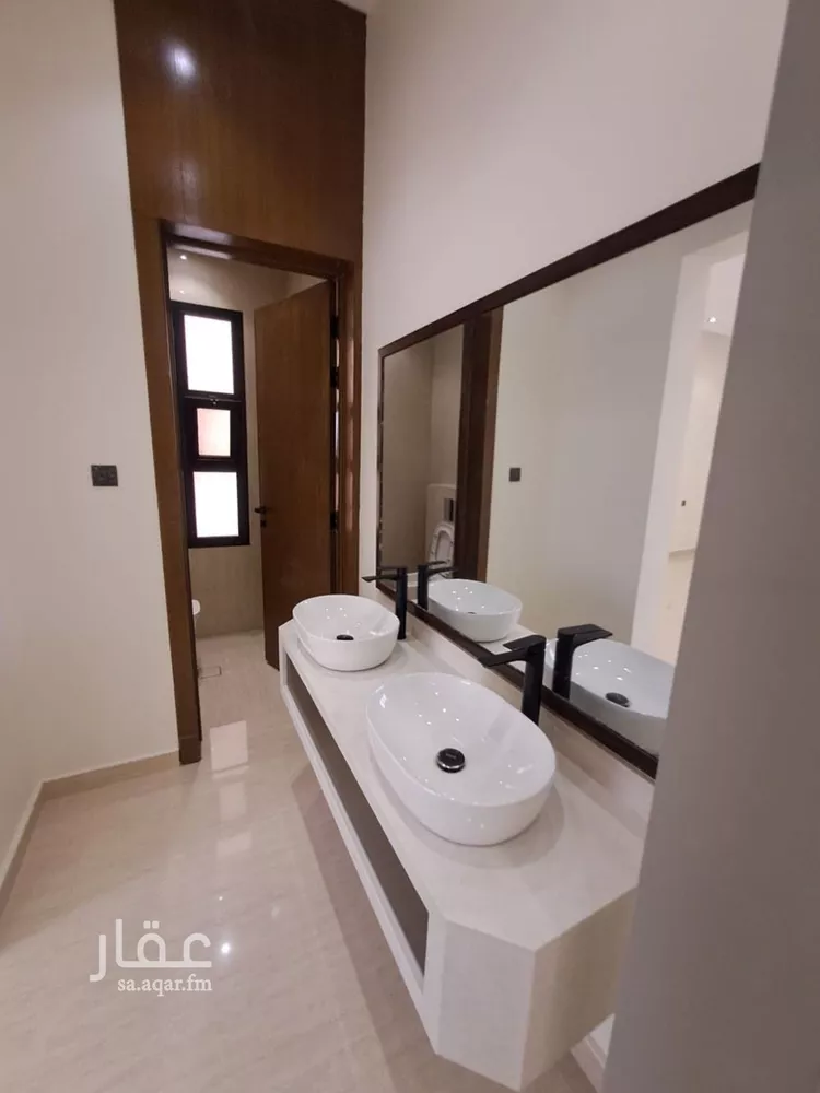 Villa for Sale in Riyadh Tuwaiq 6
