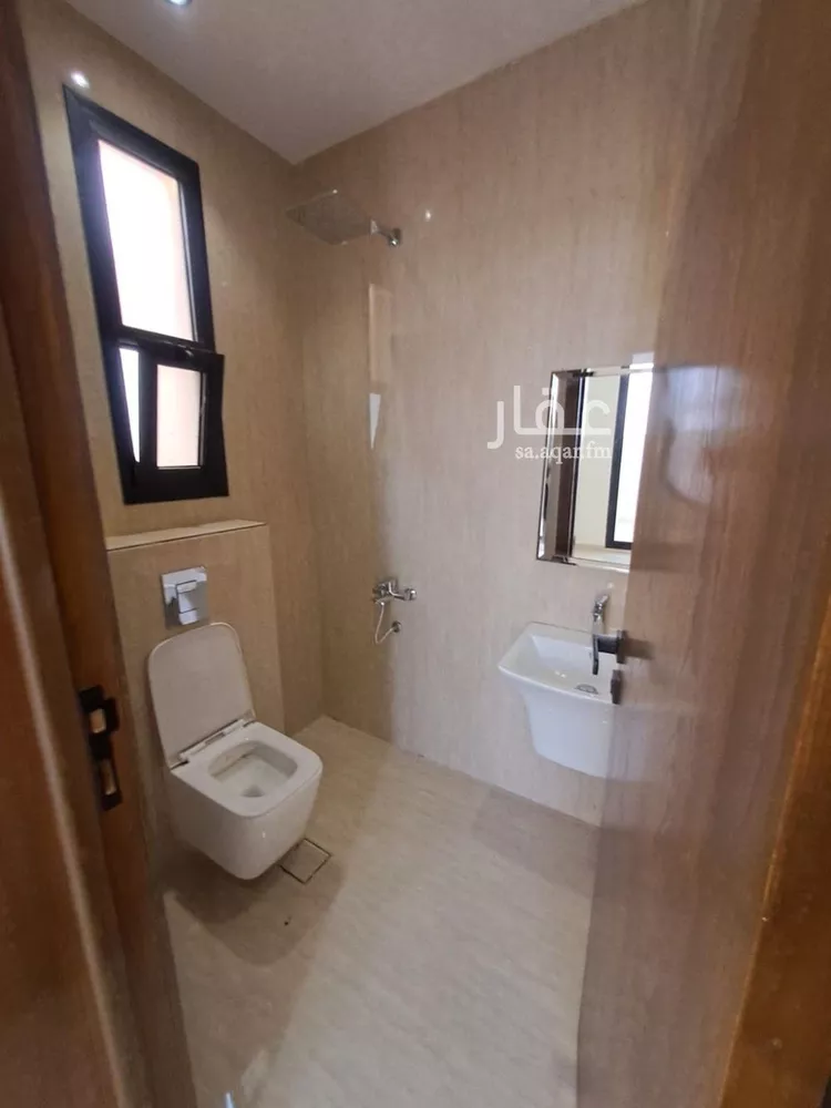 Villa for Sale in Riyadh Tuwaiq 8