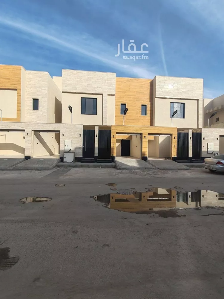 Floor for Sale in Riyadh Dhahrat Namar
