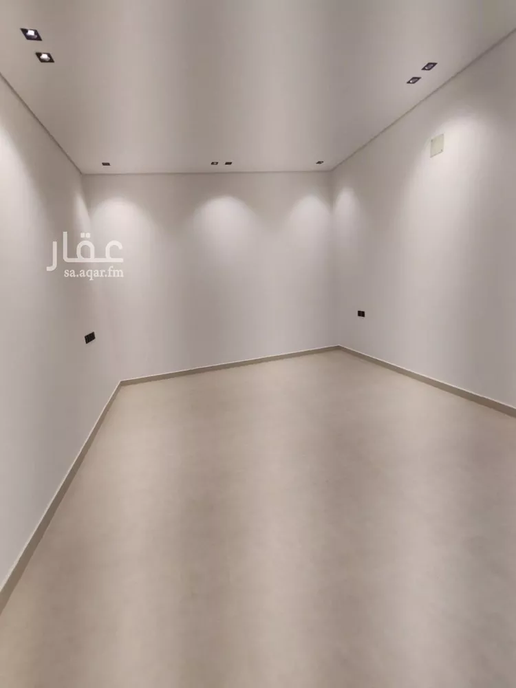 فيلا للبيع في شارع المغار, حي الحزم, مدينة الرياض, منطقة الرياض 15