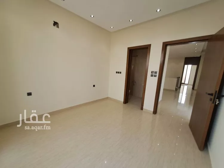 Villa for Sale in Riyadh Tuwaiq 14