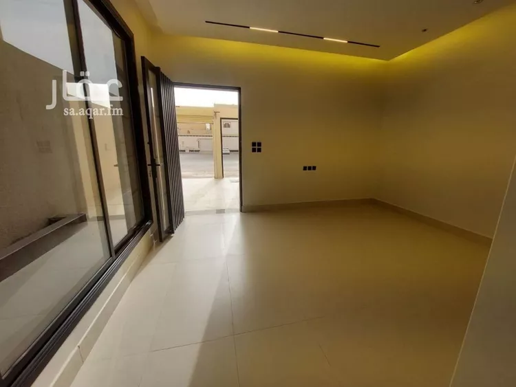 Floor for Sale in Riyadh Dhahrat Namar 11