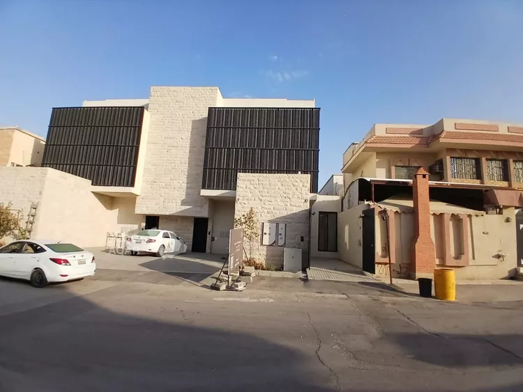 Floor for Sale in Riyadh Sultanah