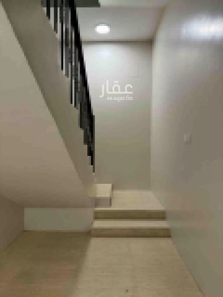 فيلا للبيع في شارع عبدالله بن محمود, حي العارض, مدينة الرياض, منطقة الرياض صورة 5