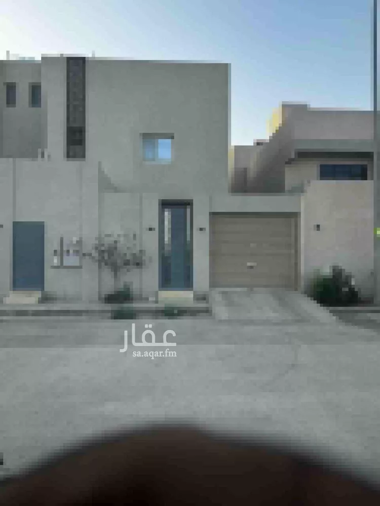 فيلا للبيع في شارع عبدالله بن محمود, حي العارض, مدينة الرياض, منطقة الرياض 1 صورة