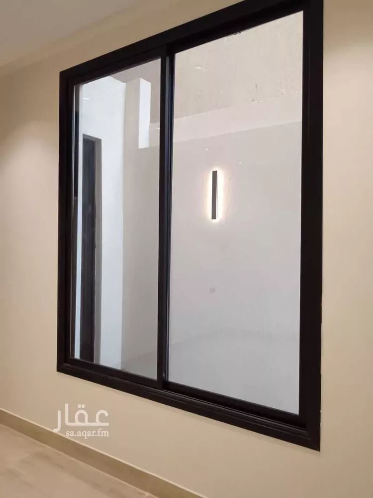 دور للبيع في شارع يوسف المفيد, حي العوالي, مدينة الرياض, منطقة الرياض صورة 4