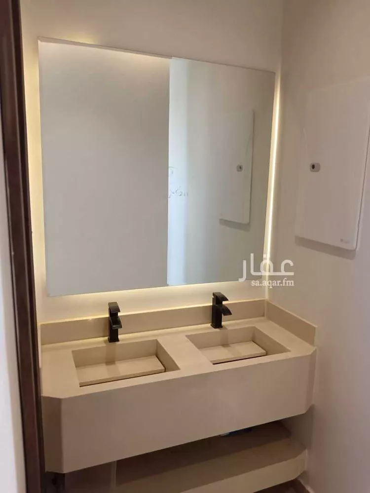 دور للبيع في شارع حيوة بن شريح, حي الزهرة, مدينة الرياض, منطقة الرياض صورة 2