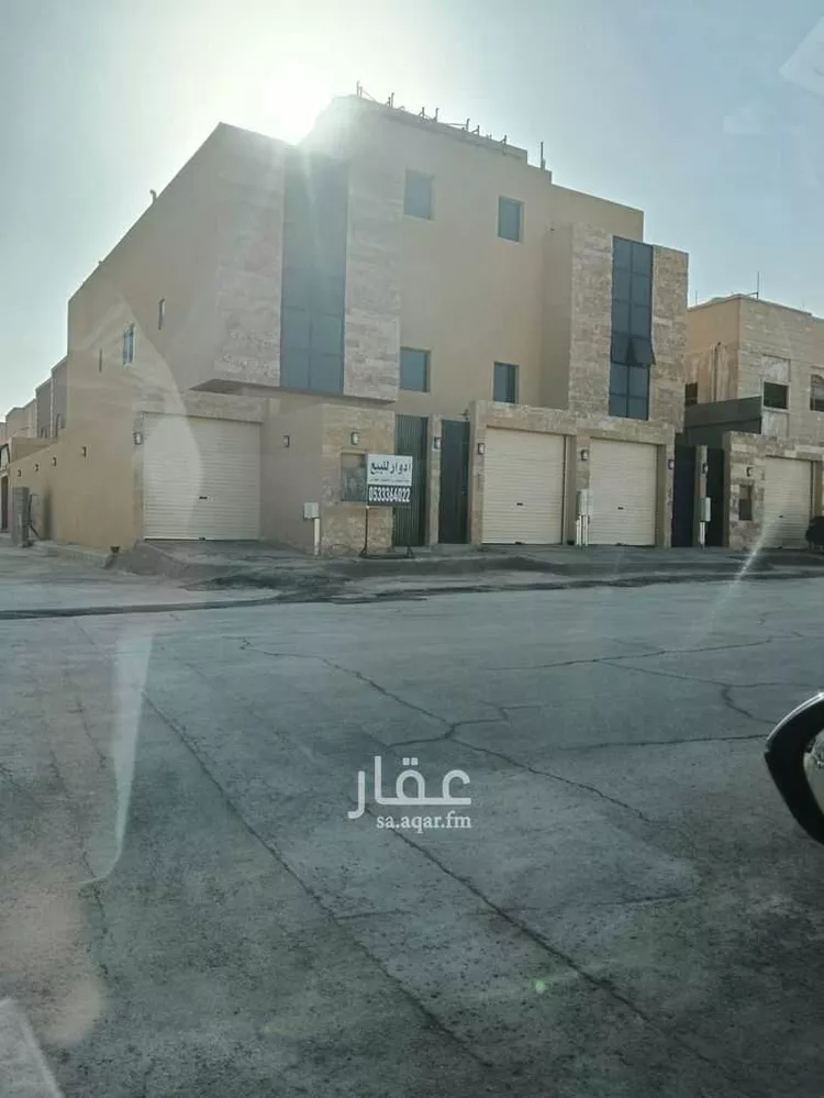 دور للبيع في شارع وادي حوران, حي الزهرة, مدينة الرياض, منطقة الرياض