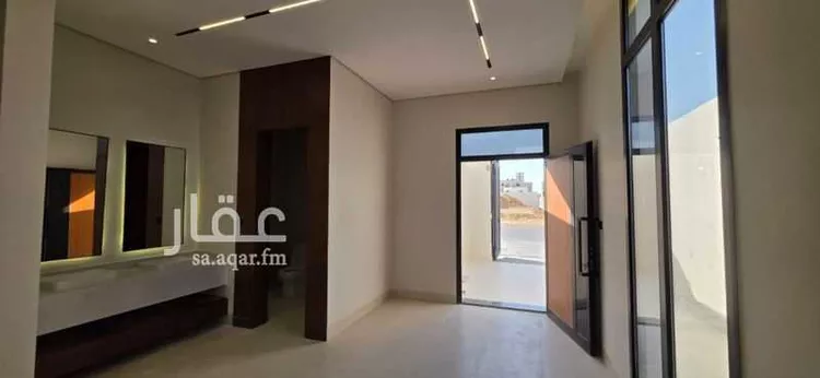 Floor for Sale in Riyadh Dahiat Namar 14