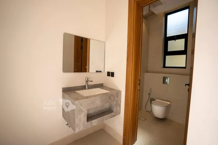 Floor for Sale in Riyadh Dhahrat Al Badi'ah 6