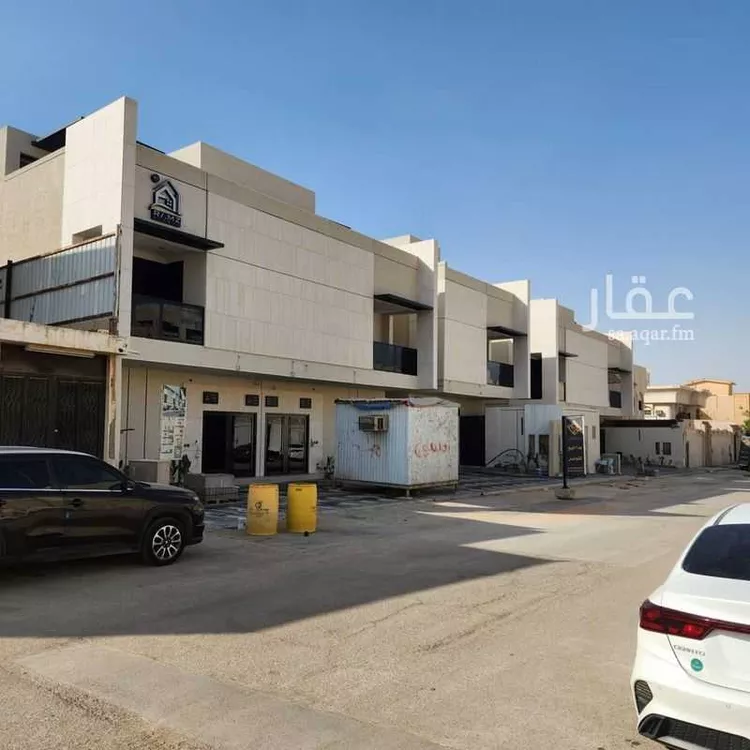 دور للبيع في شارع عبدالرحمن بن هديان, حي ظهرة البديعة, مدينة الرياض, منطقة الرياض