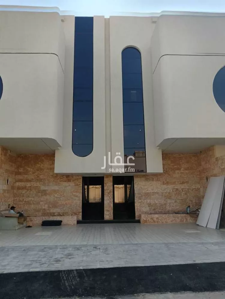 Floor for Sale in Riyadh Dhahrat Al Badi'ah