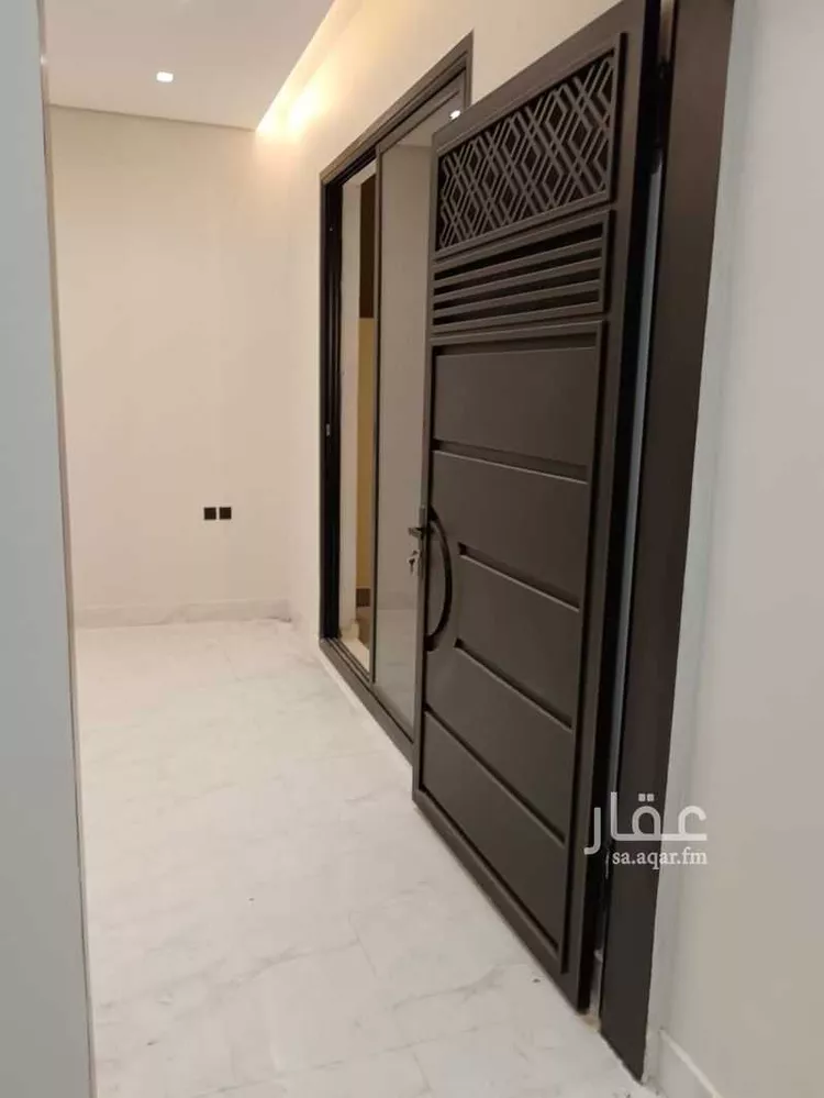 دور للبيع في شارع المدارات, حي الحزم, مدينة الرياض, منطقة الرياض صورة 5