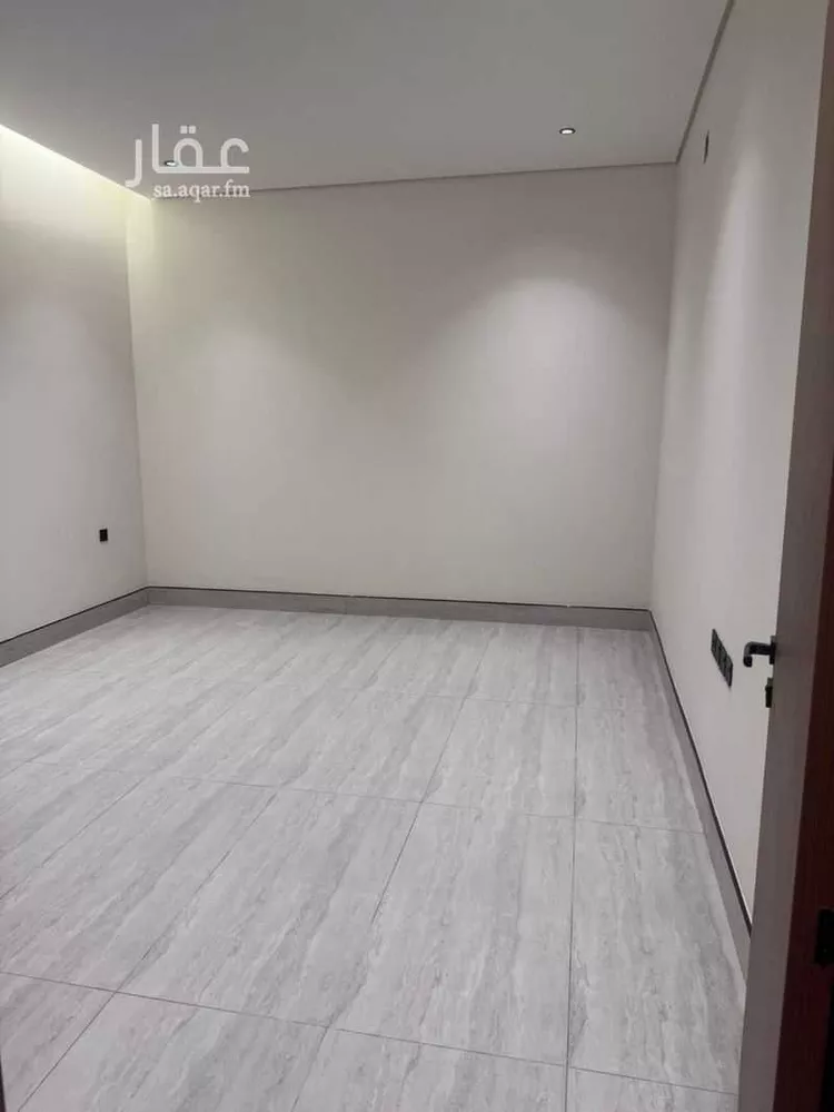 دور للبيع في شارع الفانوس, حي الجنادرية, مدينة الرياض, منطقة الرياض صورة 5