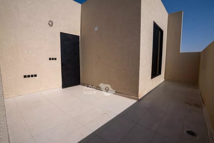 شقة للبيع في شارع هضبة نجد, حي ظهرة البديعة, مدينة الرياض, منطقة الرياض 4