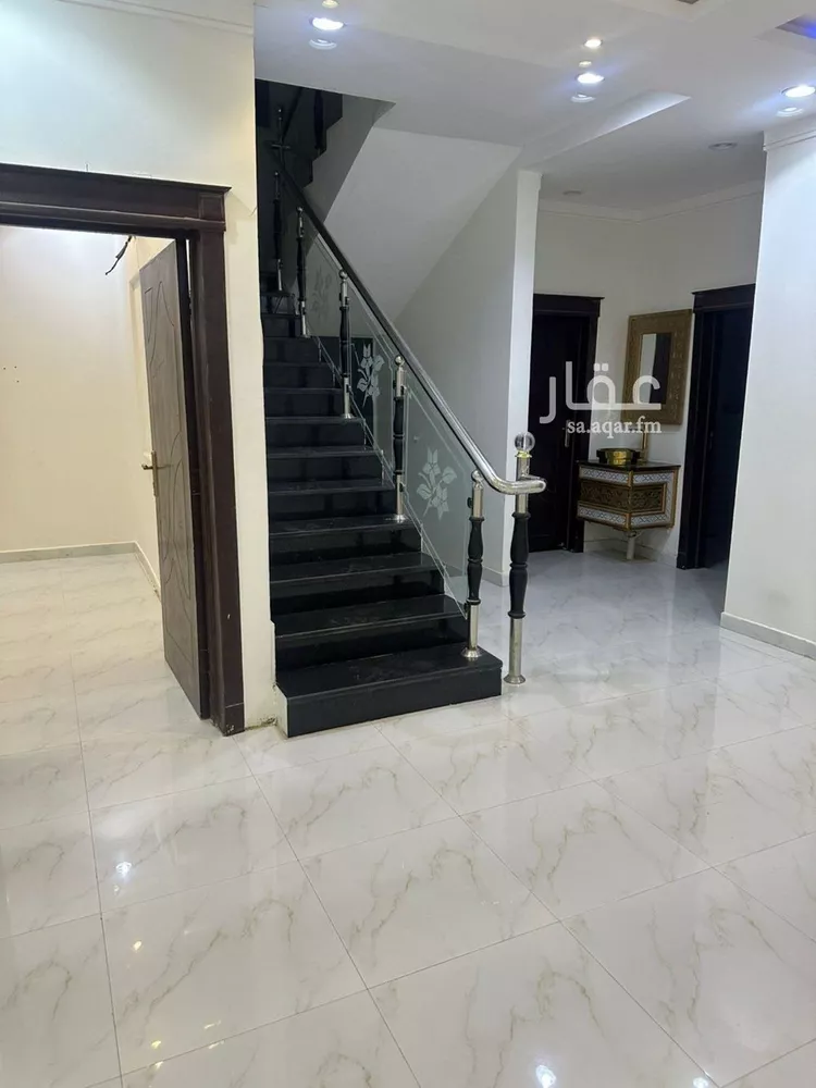 فيلا للإيجار في شارع حسين الجزيري, حي المهدية, مدينة الرياض, منطقة الرياض