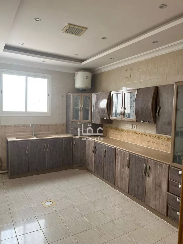 شقة للإيجار في شارع العرقين, حي إشبيلية, مدينة الرياض, منطقة الرياض