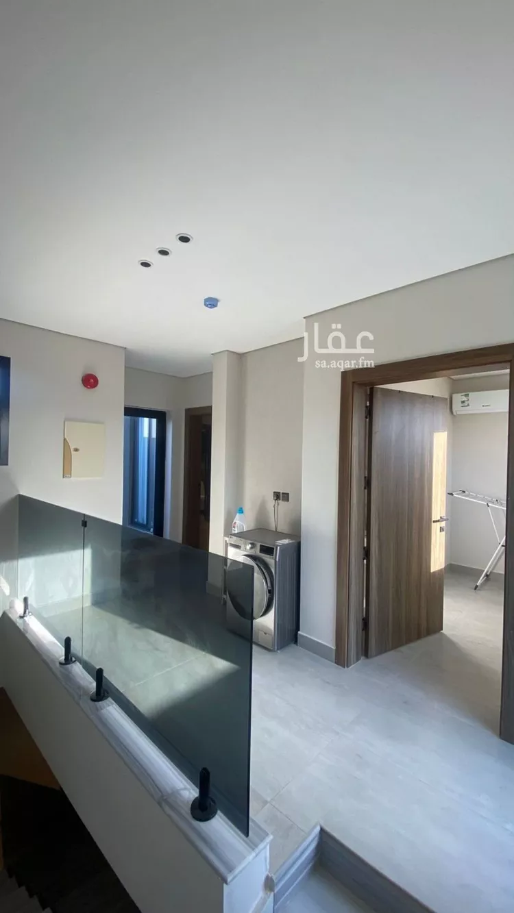 فيلا للبيع في شارع عبدالعزيز البرداني, حي العارض, مدينة الرياض, منطقة الرياض صورة 3