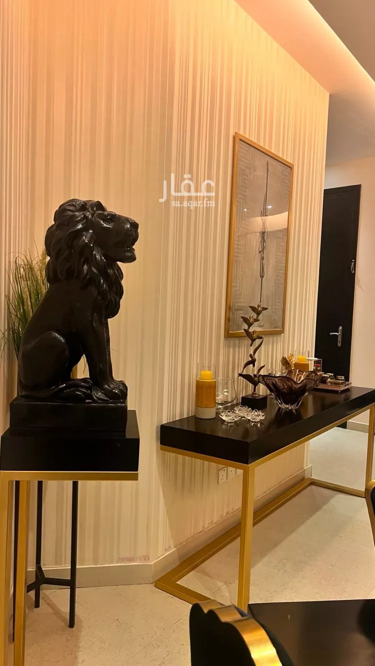 فيلا للبيع في شارع أحمد بن محمد الجزري, حي النرجس, مدينة الرياض, منطقة الرياض صورة 2