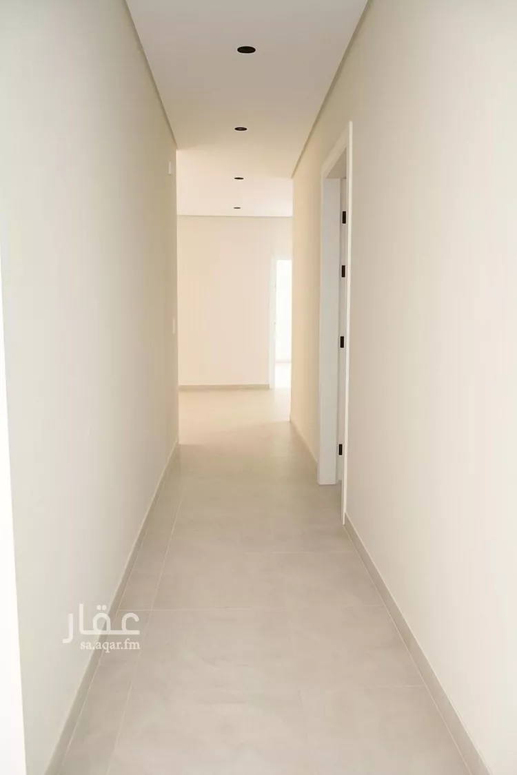 شقة للإيجار في شارع 20ا, حي الحمراء, مدينة الخبر, المنطقة الشرقية صورة 2