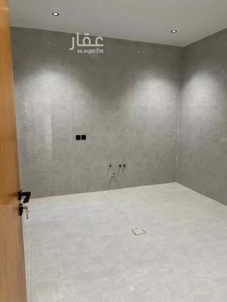 فيلا للبيع في شارع الحنان, حي ديراب, مدينة الرياض, منطقة الرياض 15