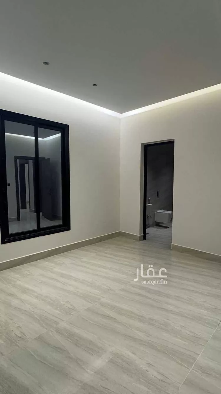 Floor for Sale in Riyadh Dirab 14