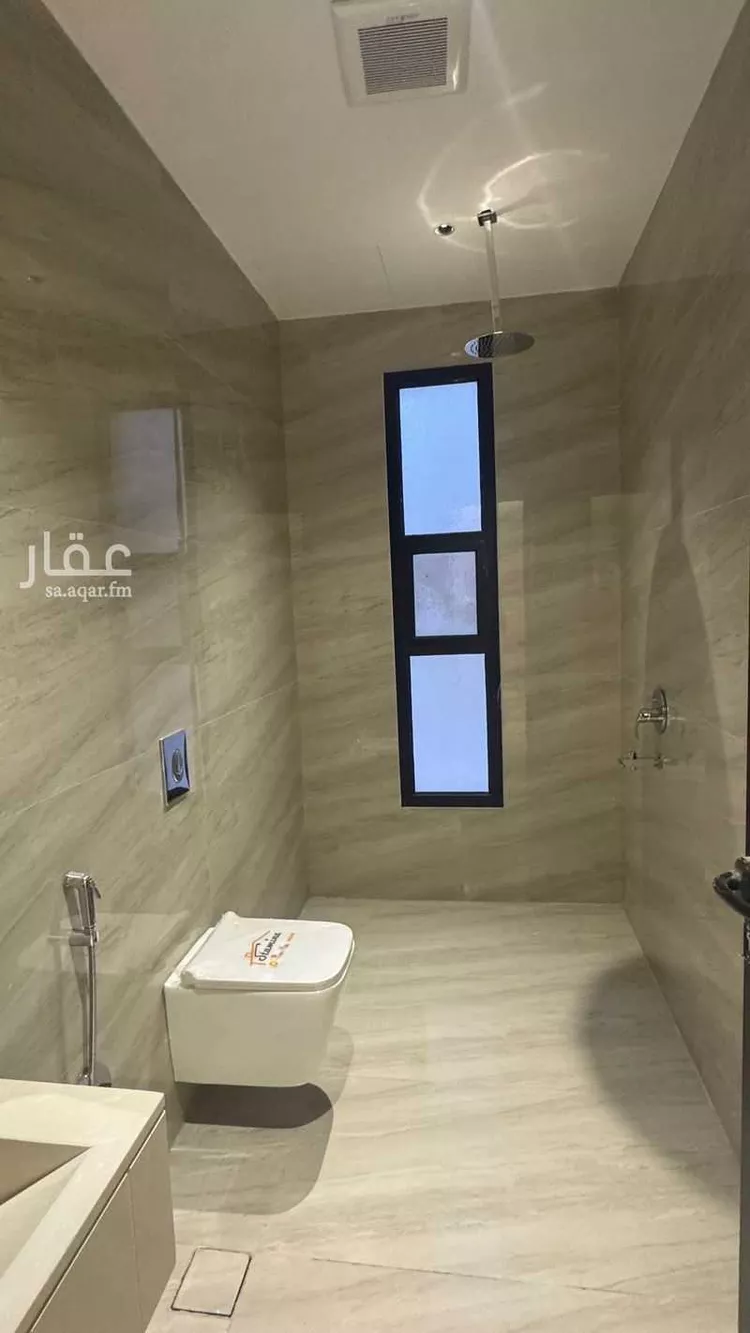Floor for Sale in Riyadh Dirab 11
