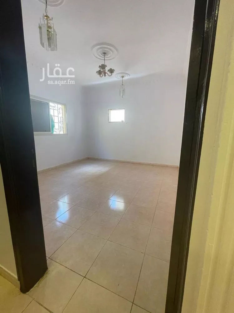 شقة للإيجار في شارع وادي ترج, حي القادسية, مدينة الرياض, منطقة الرياض صورة 2